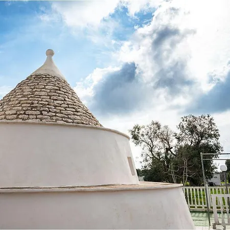Paolos-trullo-im-herzen-der-natur Carovigno